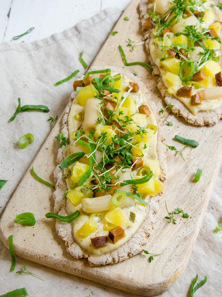 Rezeptbild: Mini-Pizzen mit Schwarzwurzeln