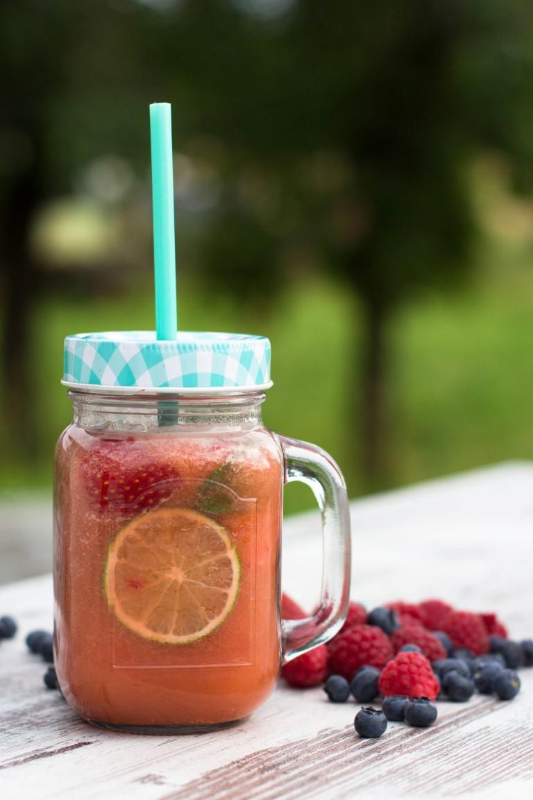 Rezeptbild: ERDBEERBOWLE OHNE ALKOHOL