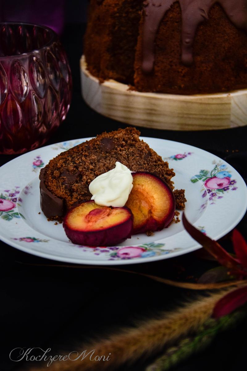 Rezeptbild: Schokoladen Amaretto Gugelhupf