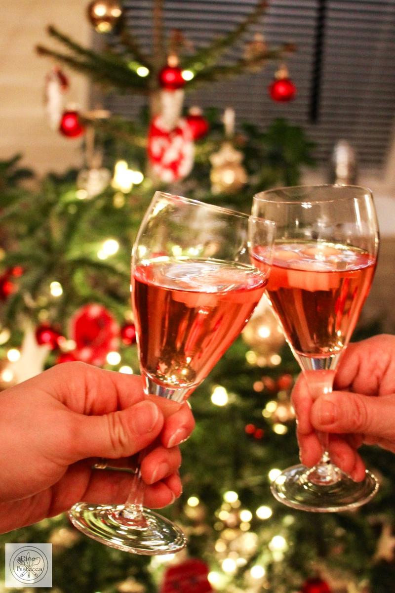 Rezeptbild: Rose Glühwein zum Fest