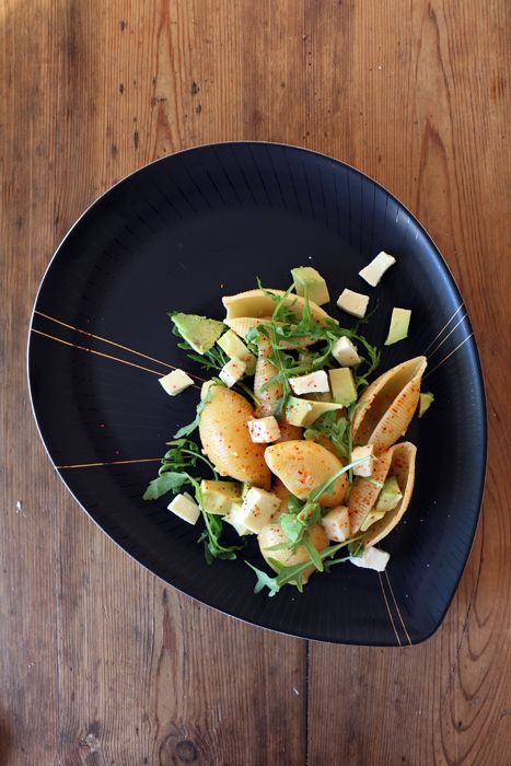 Rezeptbild: Conchiglioni mit Avocado und Piment d'Espelette