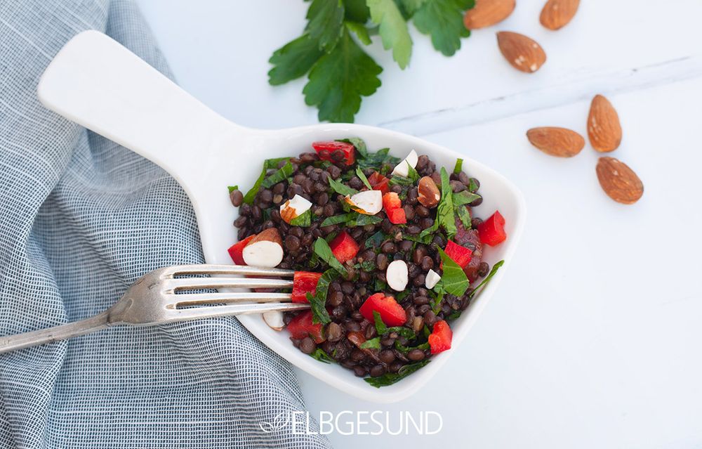 Rezeptbild: Lauwarmer Linsensalat – die Rettung, wenn der kleine Hunger kommt!