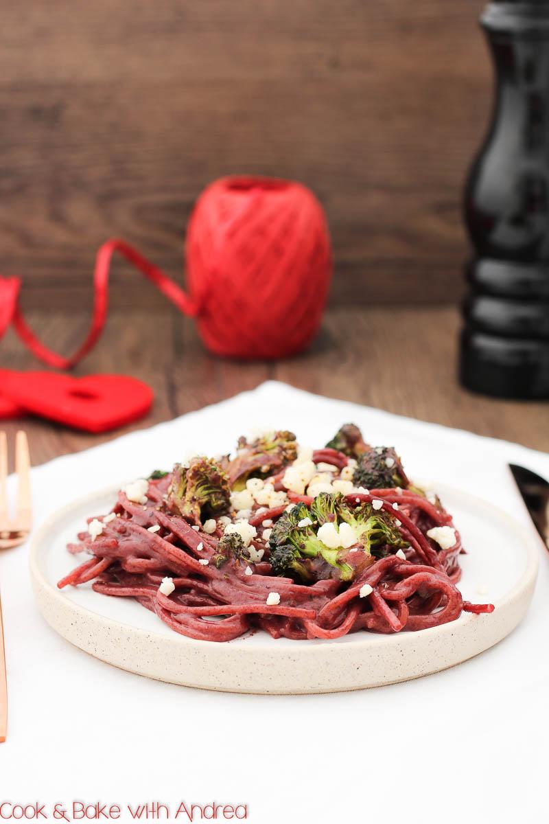 Rezeptbild: Rotwein-Spaghetti mit Brokkoli