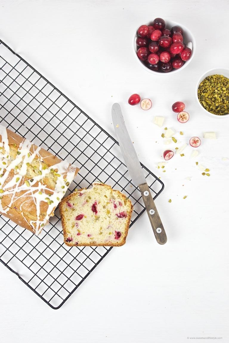 Rezeptbild: Cranberry Pistazien Kastenkuchen