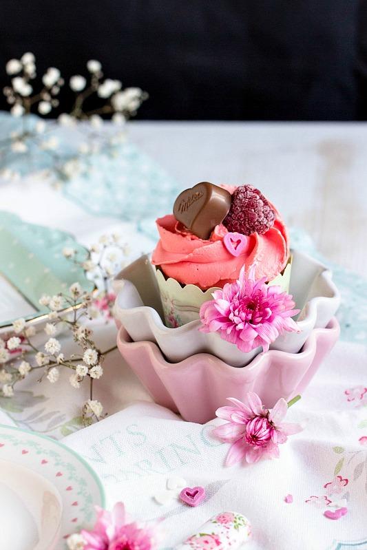 Rezeptbild: Himbeer-Schoko Cupcakes für Verliebte