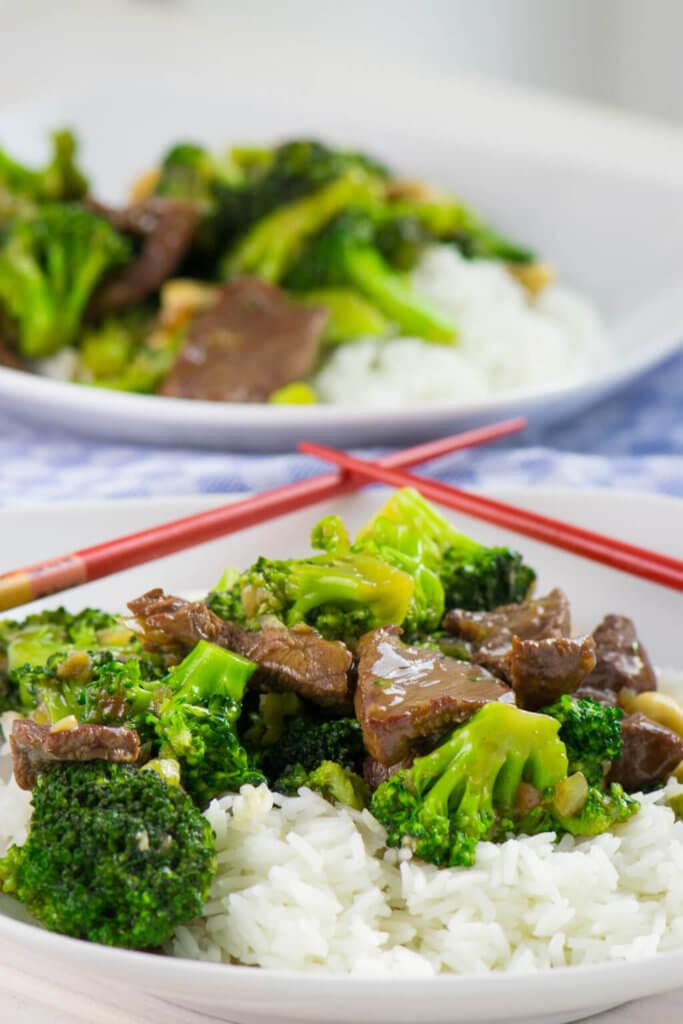 Rezeptbild: Brokkoli Rindfleisch Pfanne mit Cashewnüssen