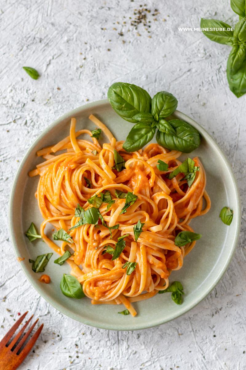 Rezeptbild: Pasta mit Tomaten-Parmesansoße