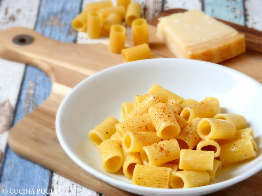 Rezeptbild: Mezzi Rigatoni con burro e parmigiano