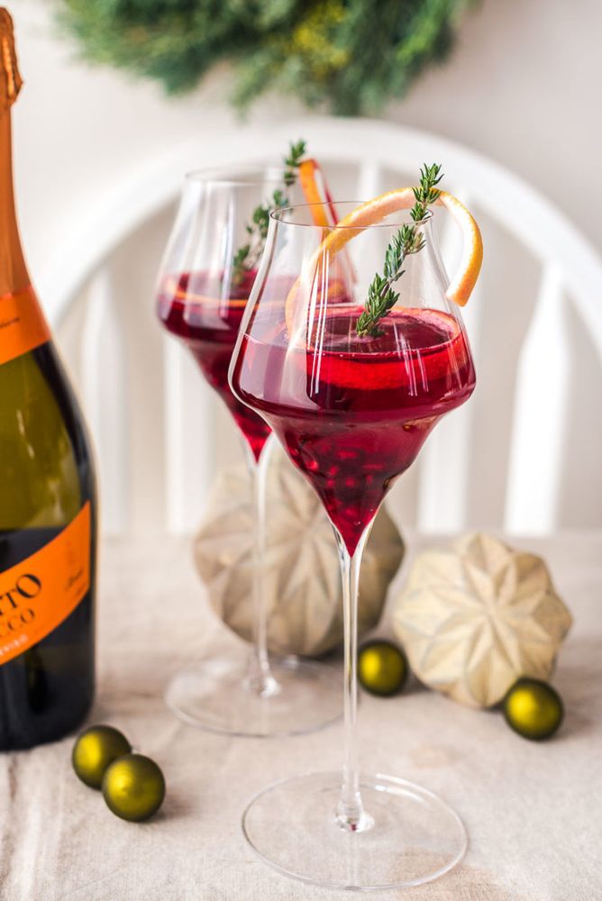 Rezeptbild: Peppery Pomegranate mit Mionetto