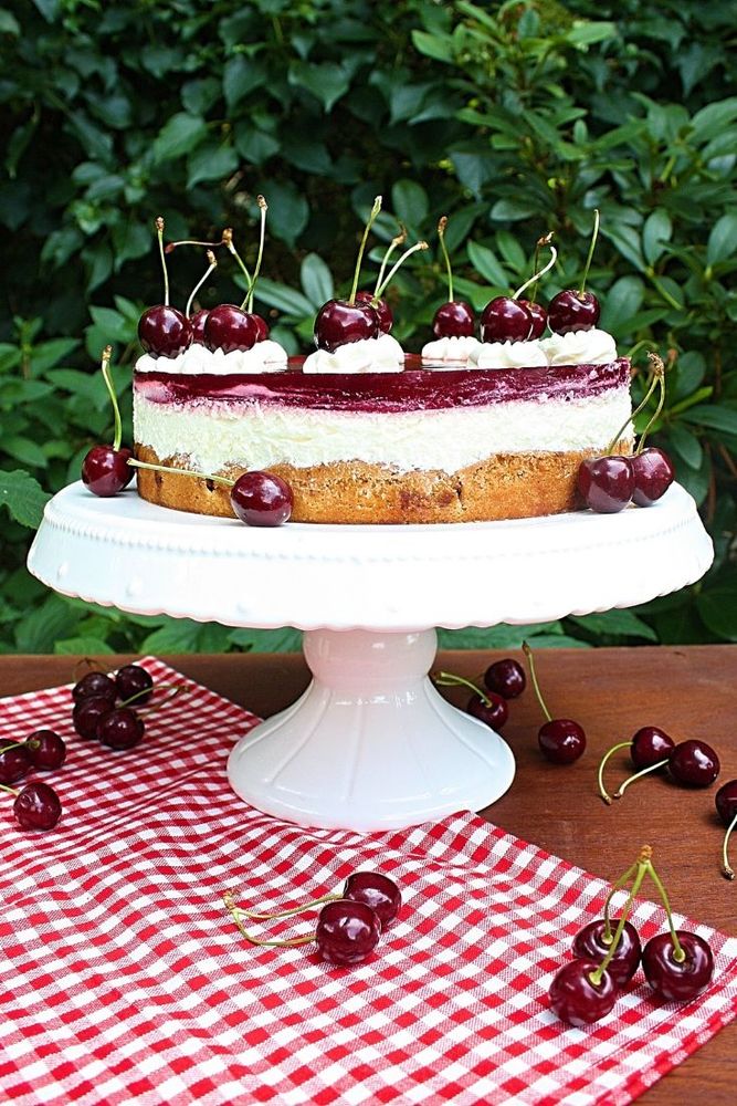 Rezeptbild: Rotkäppchen Torte