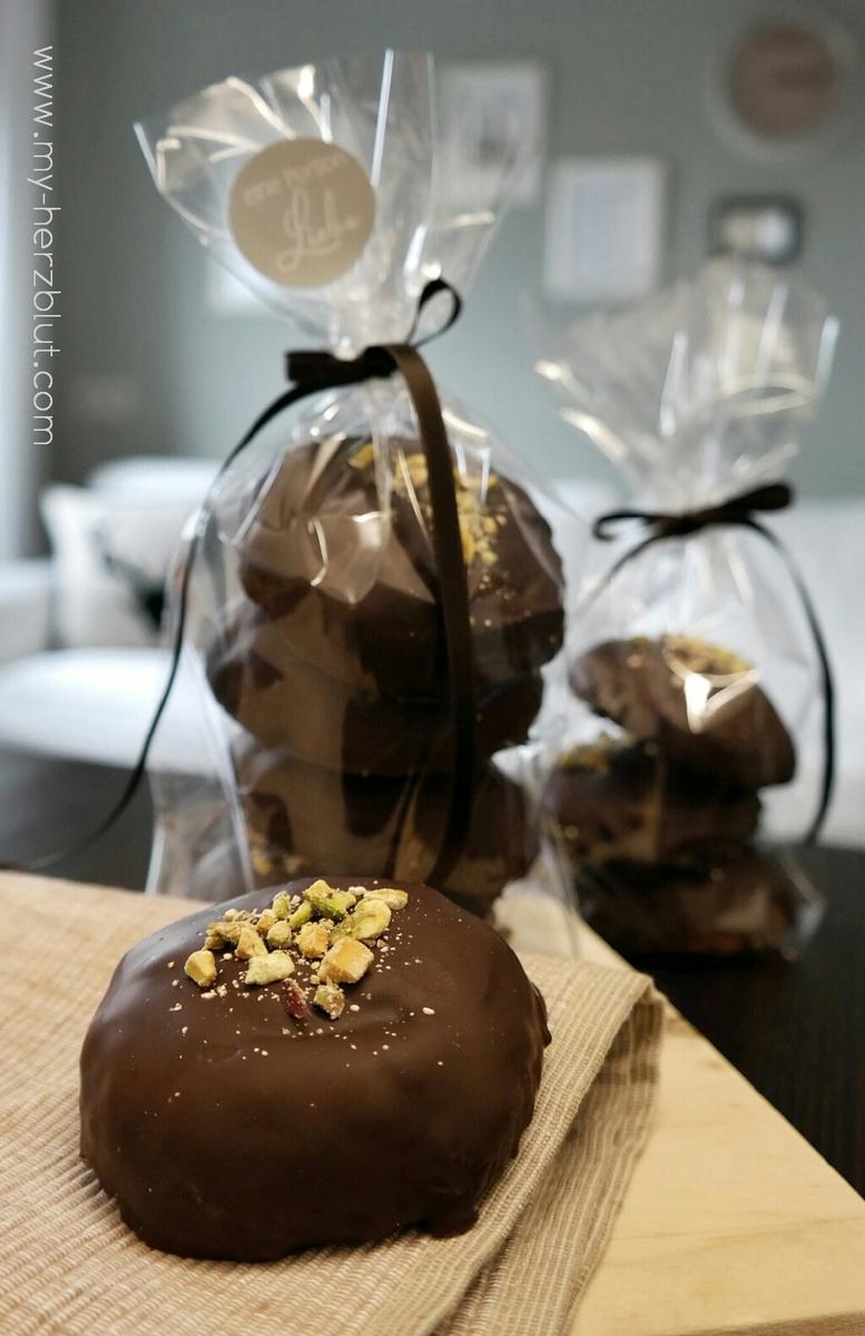 Rezeptbild: Lebkuchen mit reichlich Nuss, ohne Mehl