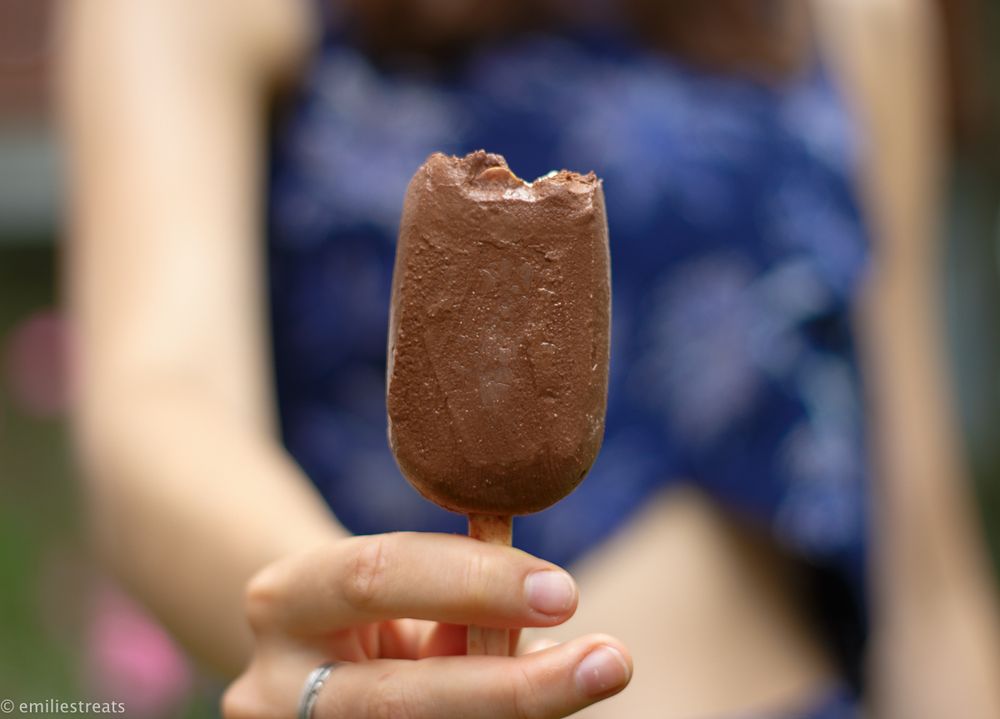 Rezeptbild: Veganes Schoko-Erdnuss-"Magnum"