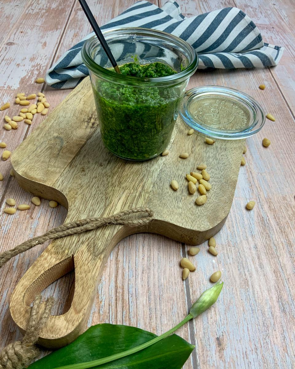 Rezeptbild: Bärlauch Pesto: Vegetarisches Rezept