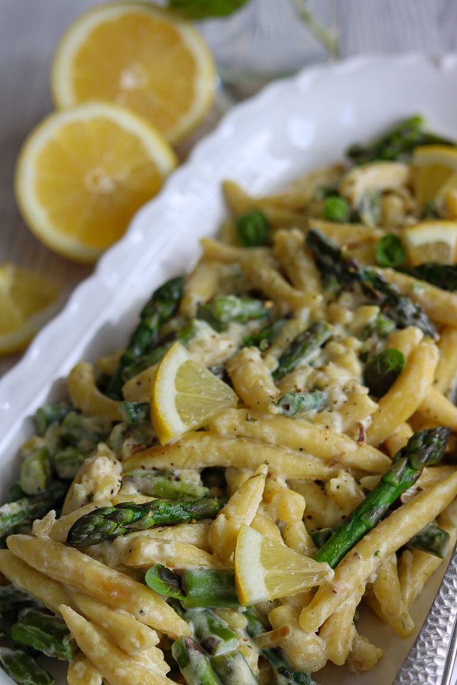Rezeptbild: Schupfnudelpfanne mit Spargel