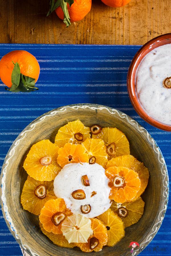 Rezeptbild: Zitrussalat mit Feigen und Haselnuss-Sahne-Creme