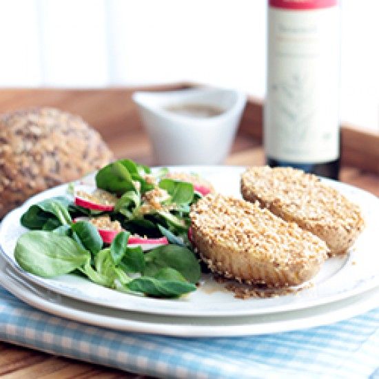 Rezeptbild: Sesam-Fächerkartoffeln & Feldsalat mit Sesam-Ingwer-Vinaigrette