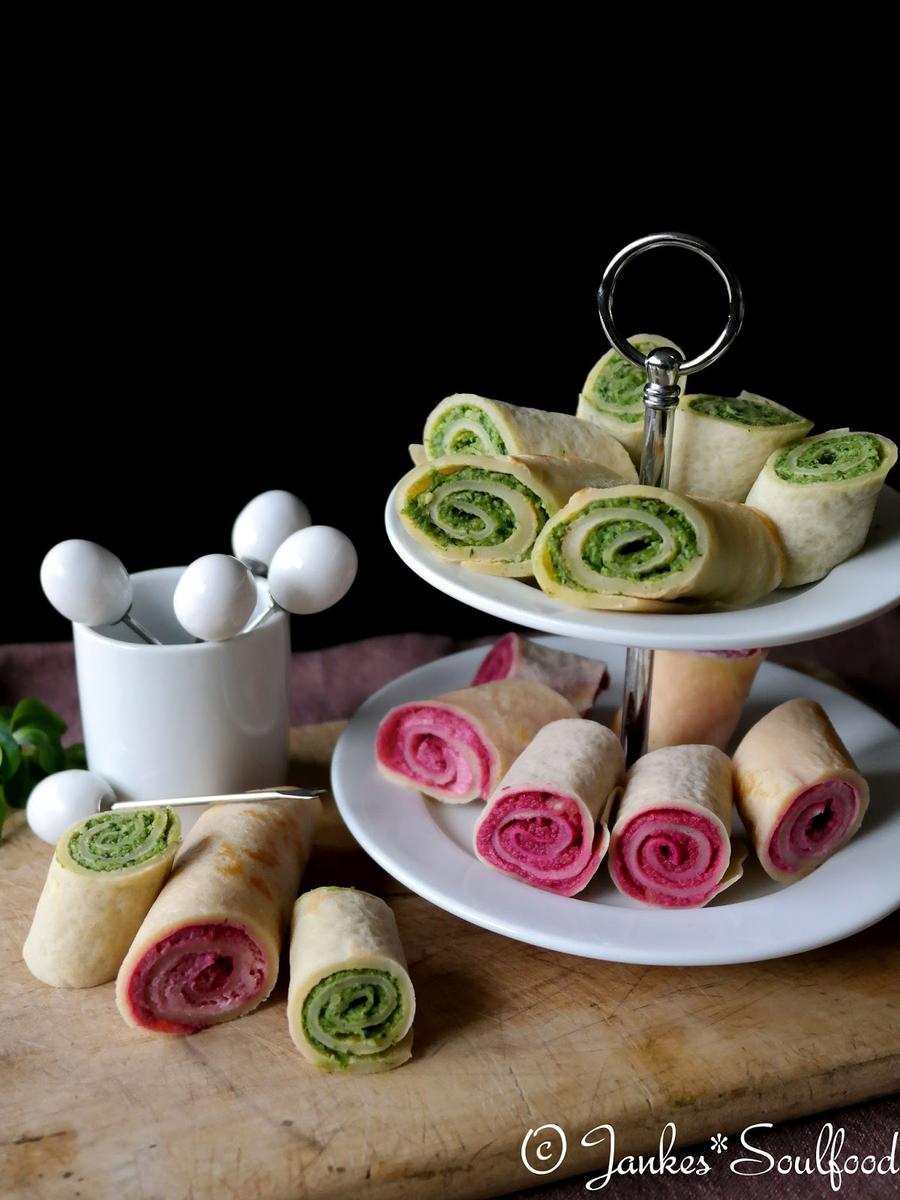Rezeptbild: Crepes-Röllchen mit Pesto