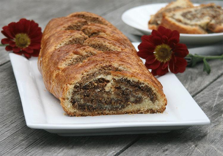 Rezeptbild: Haselnussrolle