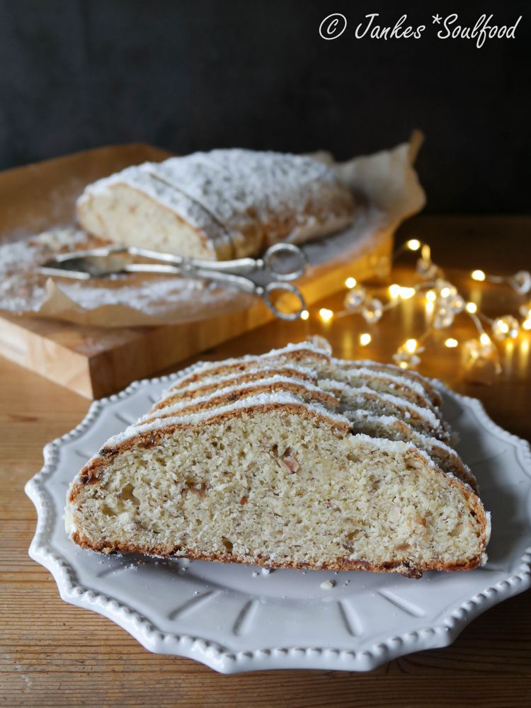 Rezeptbild: Omas Quarkstollen