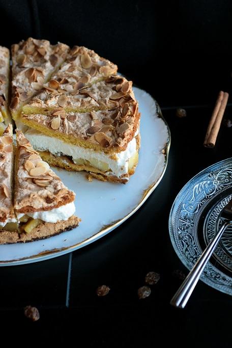 Rezeptbild: Jensentorte mit Apfelkompott