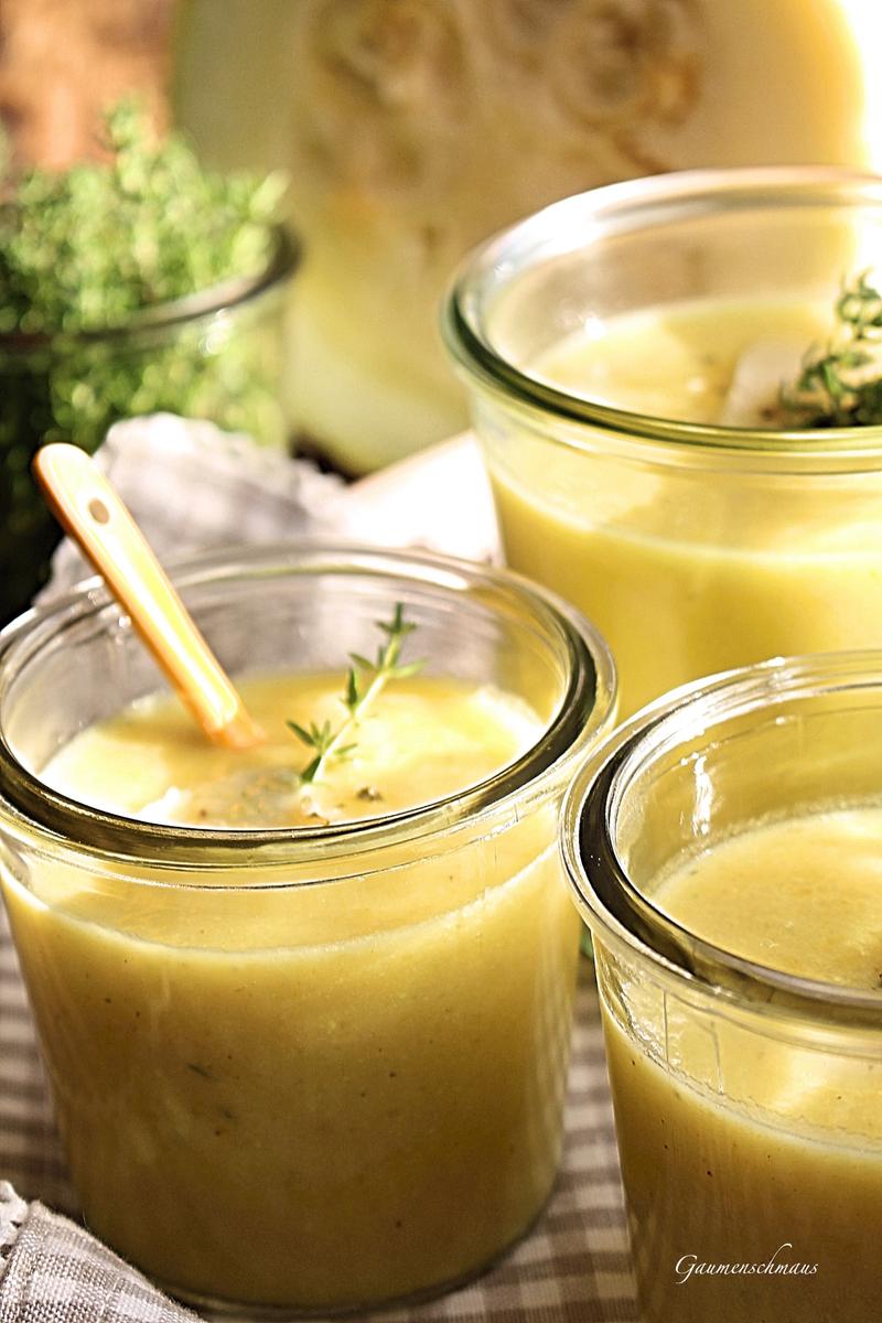 Rezeptbild: Würzige Birnen-Kürbis-Suppe