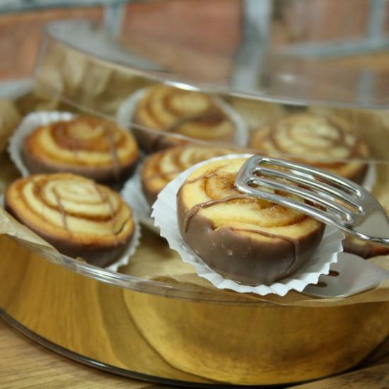 Rezeptbild: Mini Zimtschnecken-Konfekt