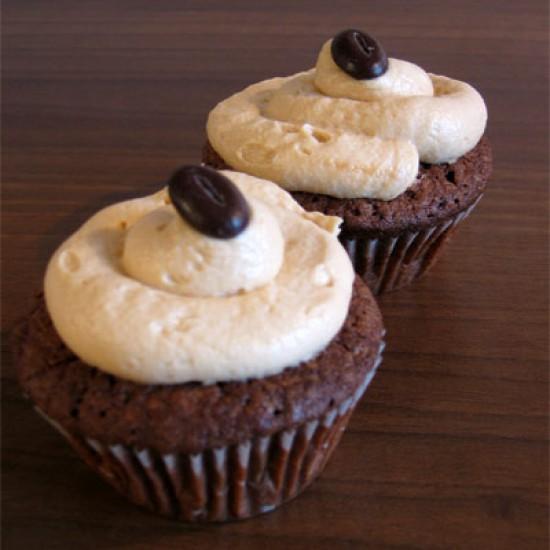 Rezeptbild: Chocolate-Cupcakes mit Caramel-Frosting