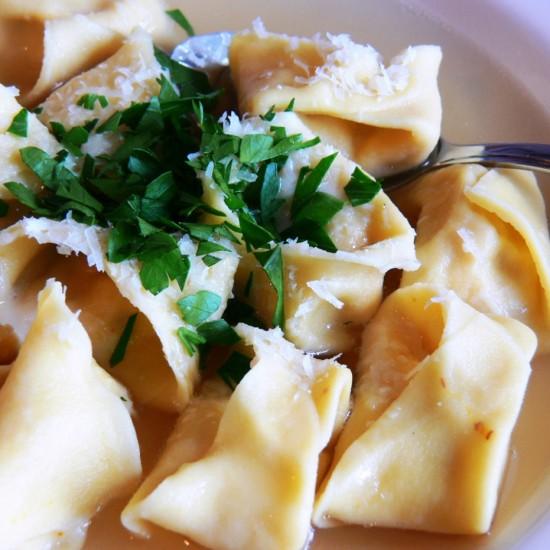 Rezeptbild: Tortellini in brodo