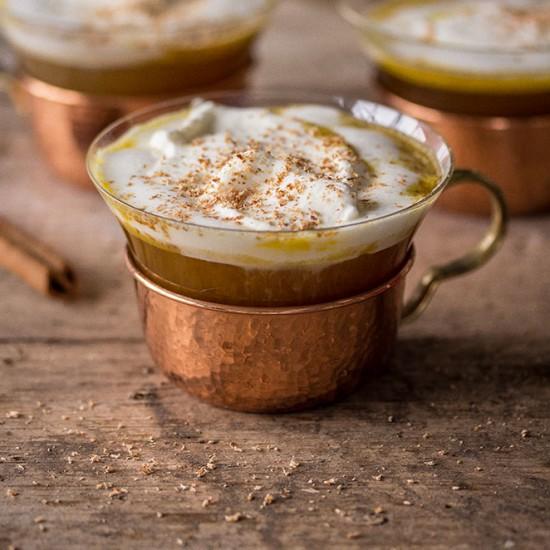 Rezeptbild: Hot Buttered Rum mit Kürbis