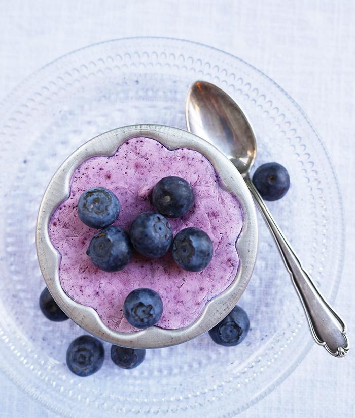 Rezeptbild: Blaubeer-Joghurt-Eis 