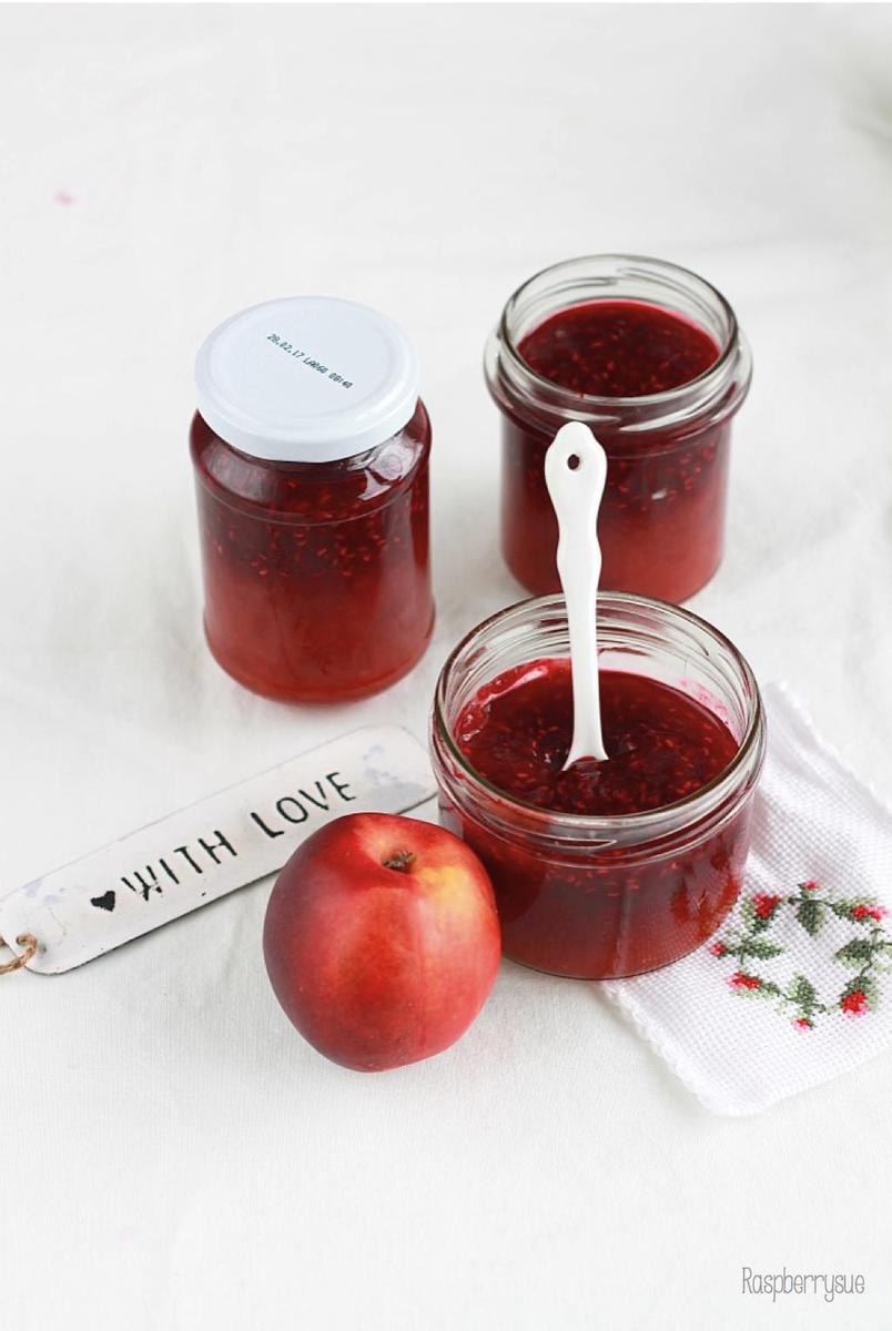 Rezeptbild: Zweifarbige Nektarine Melba Marmelade
