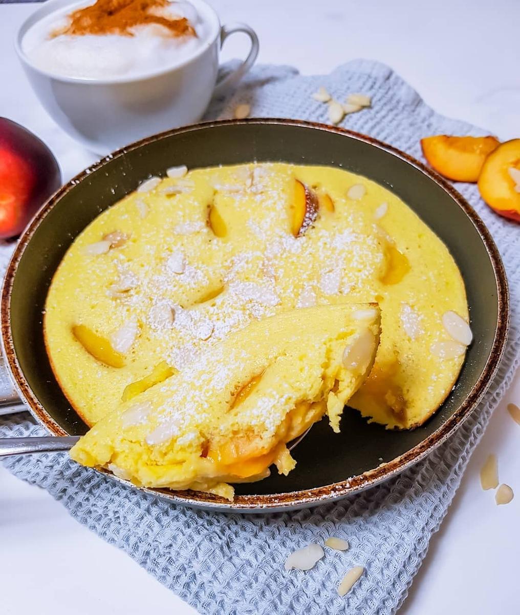 Rezeptbild: Fluffiger Kaiserschmarrn mit Nektarine