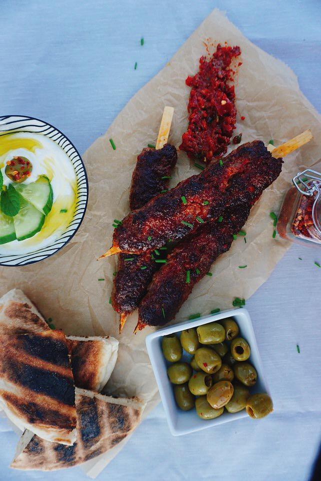 Rezeptbild: Adana Kebap Rezept – original mit Joghurtsoße aus der Türkei