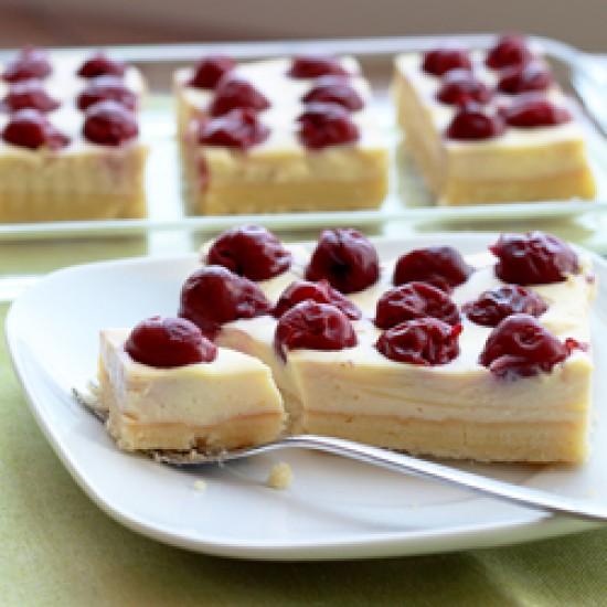 Rezeptbild: Kirsch-Pudding-Kuchen