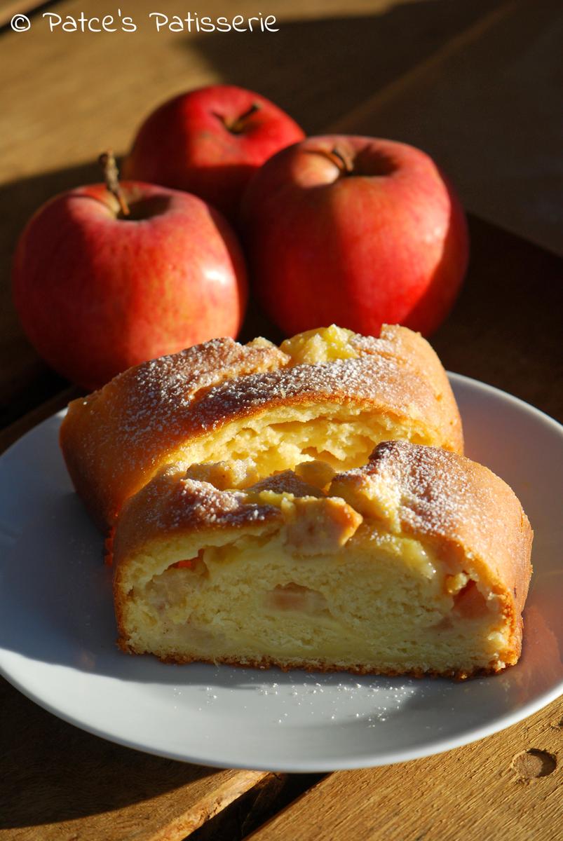 Rezeptbild: Pudding-Wickelkuchen mit Zimtäpfeln