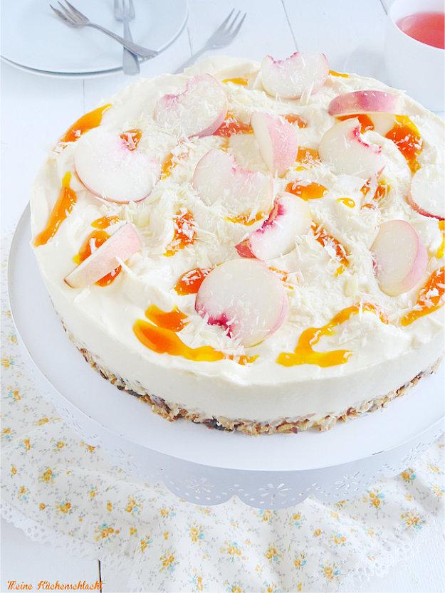 Rezeptbild: Wildpfirsich no bake Cheese Cake mit Aprikosen Sauce