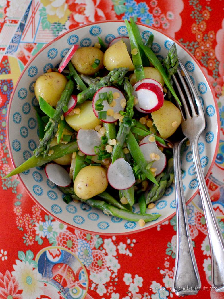 Rezeptbild: Spring Salad mit grünem Spargel, Kartoffeln und Linsen