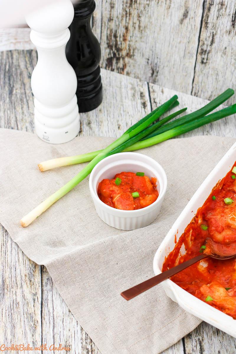 Rezeptbild: Überbackene Gnocchi mit Tomaten-Sahne-Sauce