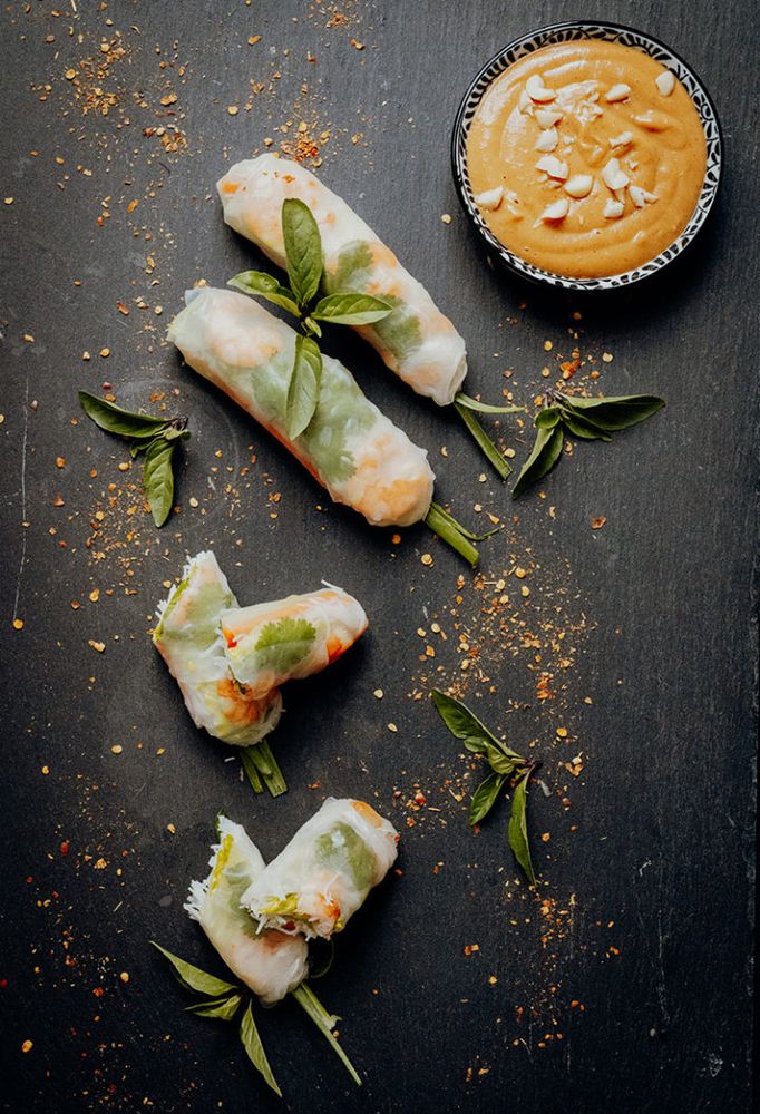 Rezeptbild: Vietnamesische Sommerrollen mit Erdnuss-Sauce
