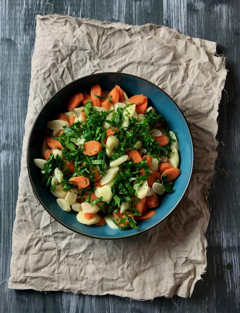 Rezeptbild: Winterlicher Schwarzwurzelsalat