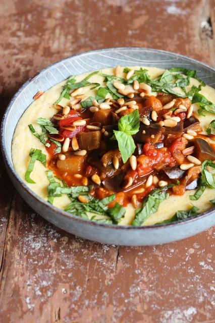 Rezeptbild:  Polenta mit Auberginensauce