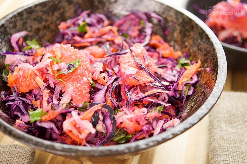 Rezeptbild: Rotkohlsalat mit Kohlrabi und Grapefruit
