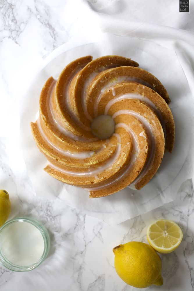 Rezeptbild: Zitronenguglhupf