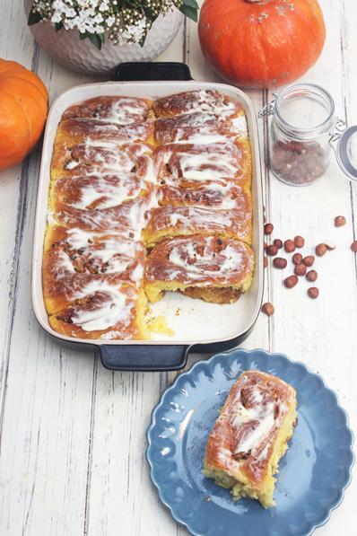 Rezeptbild: Kürbis-Zimtschnecken mit Nüssen und Mandeln | Pumpkin Cinnamon Rolls