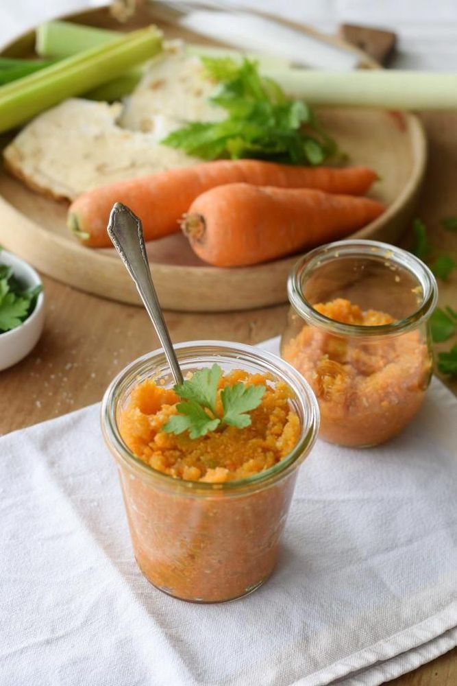 Rezeptbild: Gemüsebrühe wird ab sofort selbstgemacht! Das geht so einfach und schnell