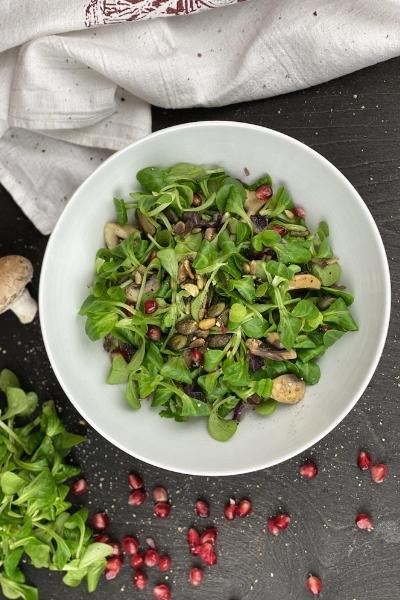 Rezeptbild: Fruchtiger Feldsalat