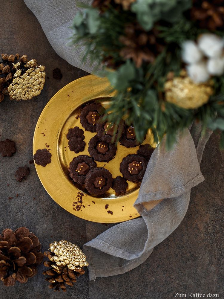 Rezeptbild: Schokoladige Hildabrötchen mit Nougat