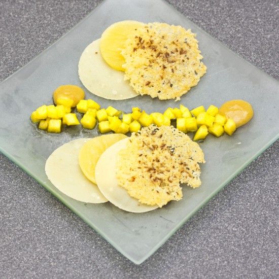Rezeptbild: Bergkäse mit Ananasvariation