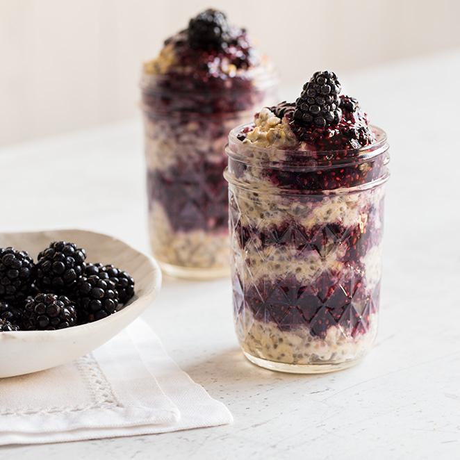 Rezeptbild: Oats mit Brombeer-Chia-Marmelade