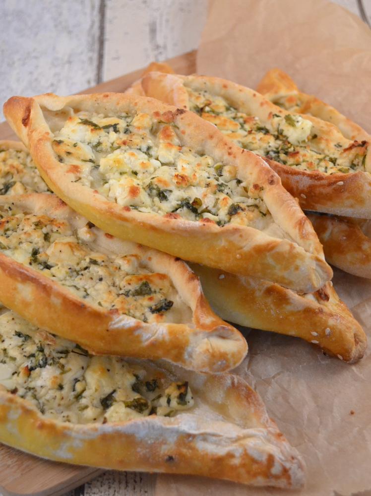 Rezeptbild: Türkische Schafskäse-Schiffchen